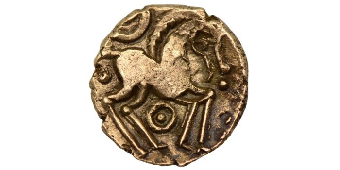 Iceni, Gold Quarter Stater Irstead Smiler type Extremely rare for dies