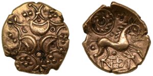 Iceni, Antedios Gold Stater c. AD 10-30 Antedios Triple Moons Very rare