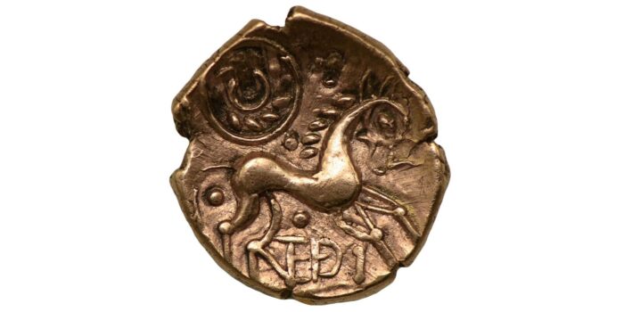 Iceni, Antedios Gold Stater c. AD 10-30 Antedios Triple Moons Very rare